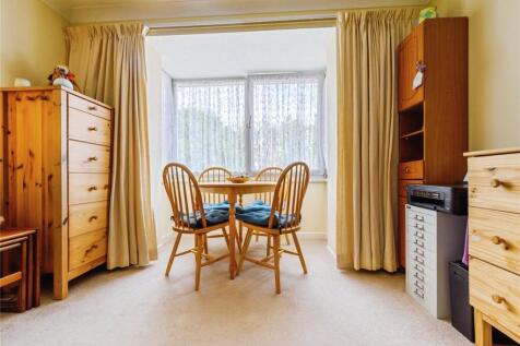 Loung/Dining Room