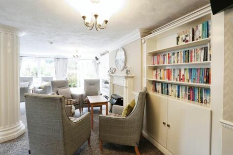 RESIDENTS LOUNGE