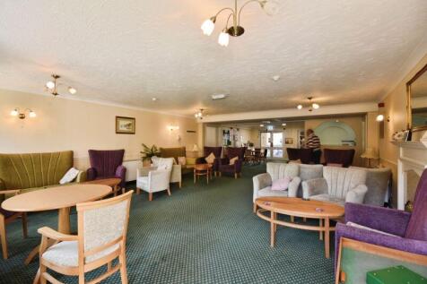 RESIDENTS LOUNGE