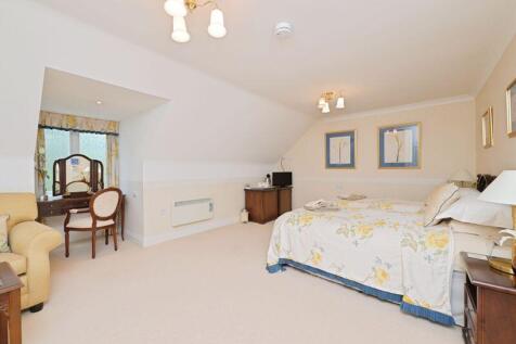 GUEST SUITE