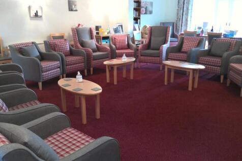 COMMUNAL LOUNGE