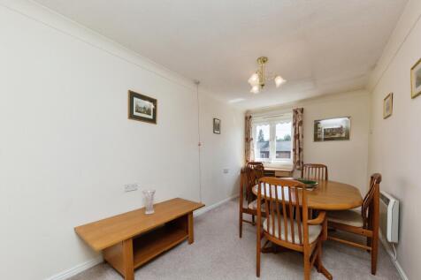 BEDROOM TWO/DINING R