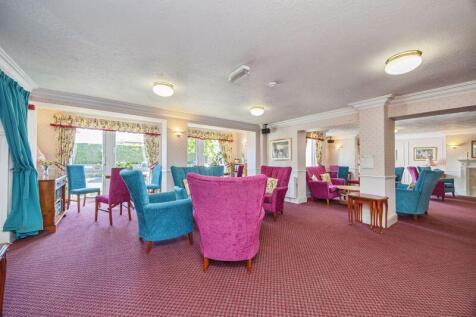 Communal Lounge