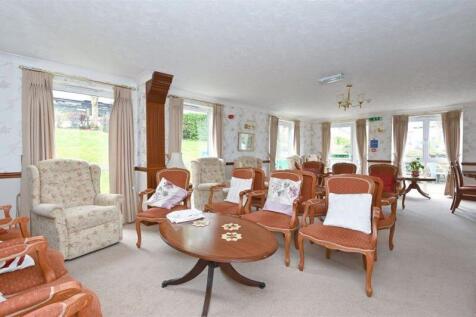 Communal Lounge