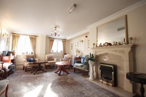 RESIDENTS LOUNGE