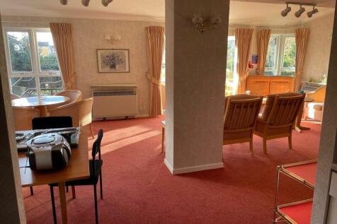 RESIDENTS LOUNGE