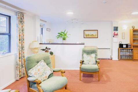 RESIDENTS LOUNGE