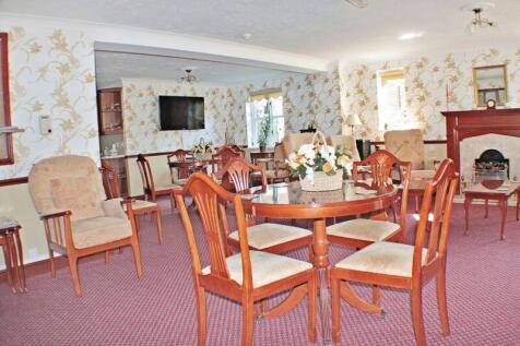 RESIDENTS LOUNGE