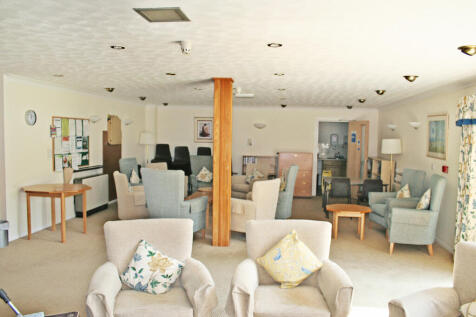 RESIDENTS LOUNGE