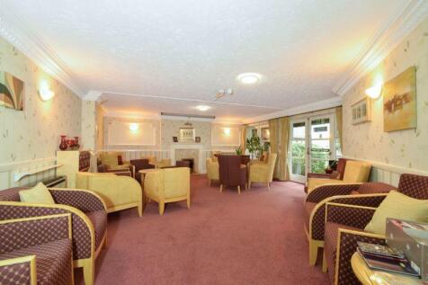 RESIDENTS LOUNGE