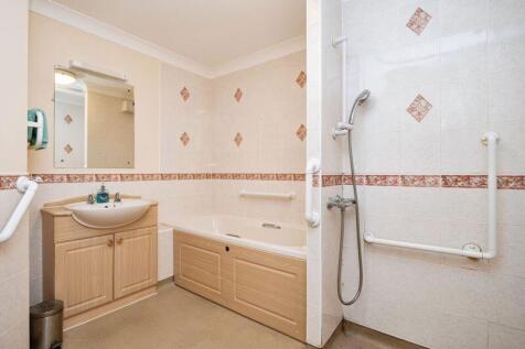 Bathroom/Wet Room 