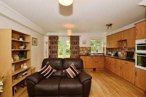 Open Plan Lounge/Kitchen