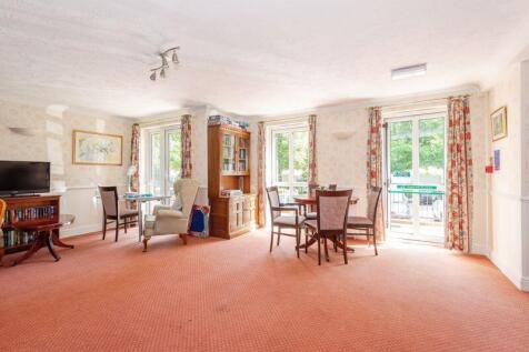 PHOTOS SHOW GENERAL VIEW OF RETIREMEN...