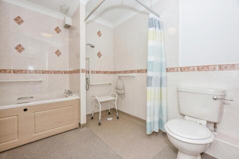 Bath/Wet Room
