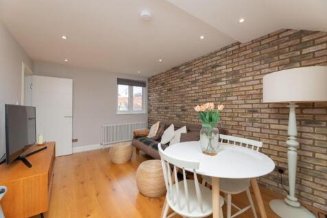 Willcott Road 3F3 - din3.jpg