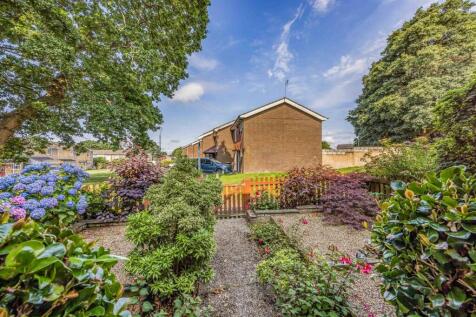 8 Sullivan Way, Purbrook-Small-PorticoMarketing-OH