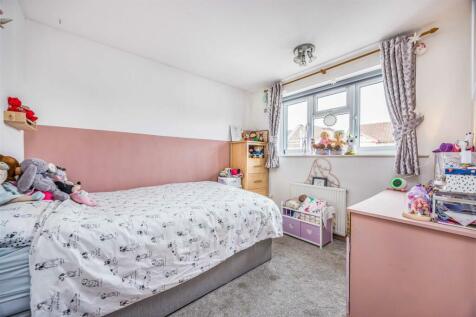 54 Tangiers Road, Baffins-Small-PorticoMarketing-O