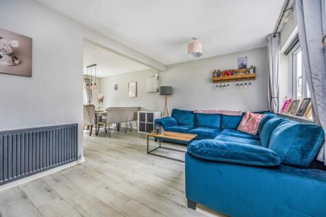 54 Tangiers Road, Baffins-Small-PorticoMarketing-O