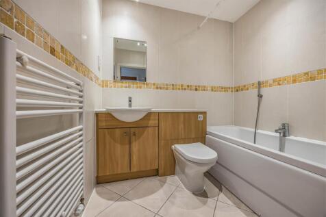 Flat 11, Ashcroft Court, 60 Winchester Road, Chand