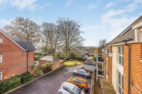 Flat 11, Ashcroft Court, 60 Winchester Road, Chand