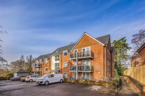 Flat 11, Ashcroft Court, 60 Winchester Road, Chand