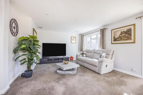 2 Warfield Avenue, Waterlooville-PorticoMarketing-