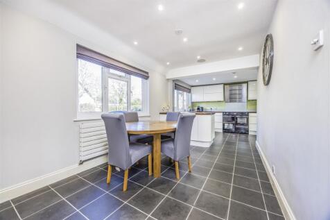 2 Warfield Avenue, Waterlooville-PorticoMarketing-