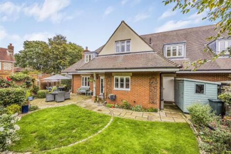 2 Clarendon Close, Denmead-PorticoMarketing-O&#39;Hara