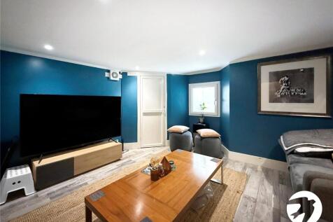 Snug/Games Room