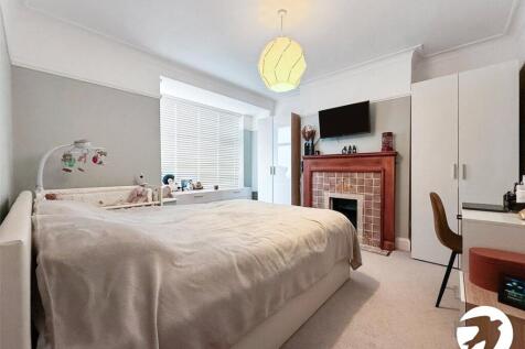 Bedroom 36
