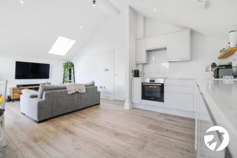 Lounge/Kitchen