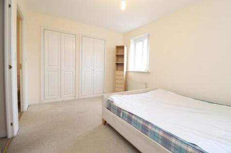 Bedroom one.JPG