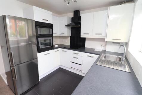 Kitchen1.JPG