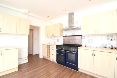 Kitchen.JPG