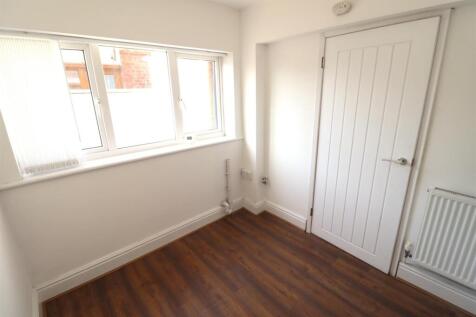 Utility room.JPG