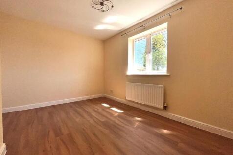 Bedroom one1.jpg