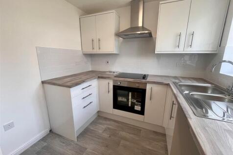Kitchen1.jpg