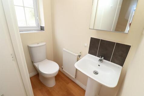 Toilet.JPG