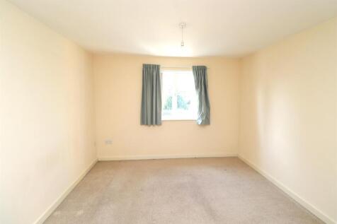 Bedroom one.JPG