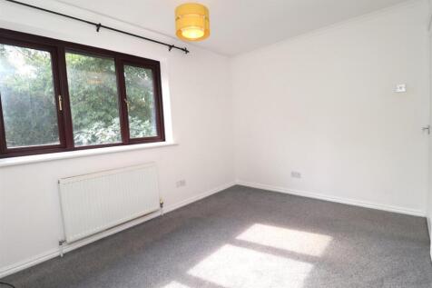 Bedroom one.JPG