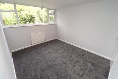 Bedroom one.JPG