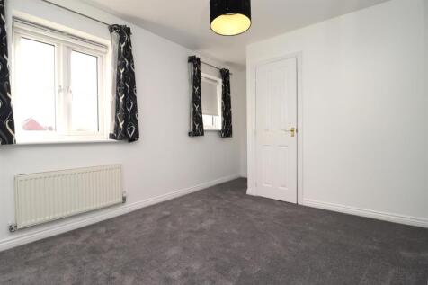 Bedroom one.JPG