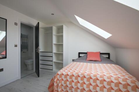 ROOM 6