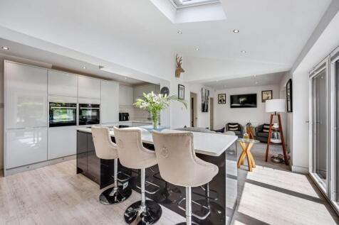Kitchen/Dining/Living