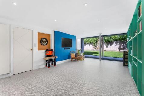 Property Image 33