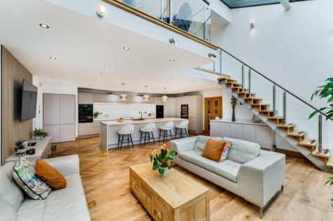 Kitchen/Family Room