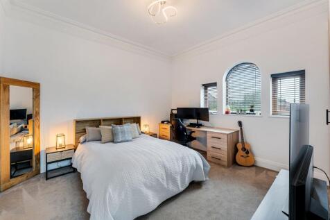 Mezzanine Bedroom
