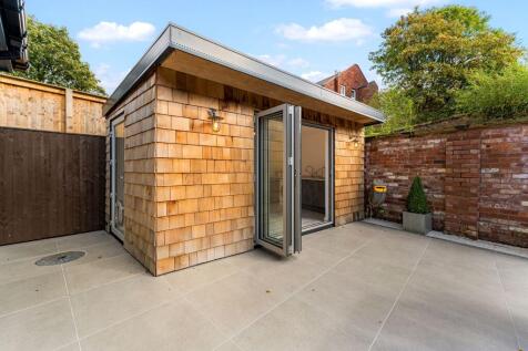 Summer House