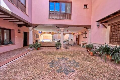 Property Image 4