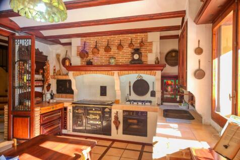 Property Image 11